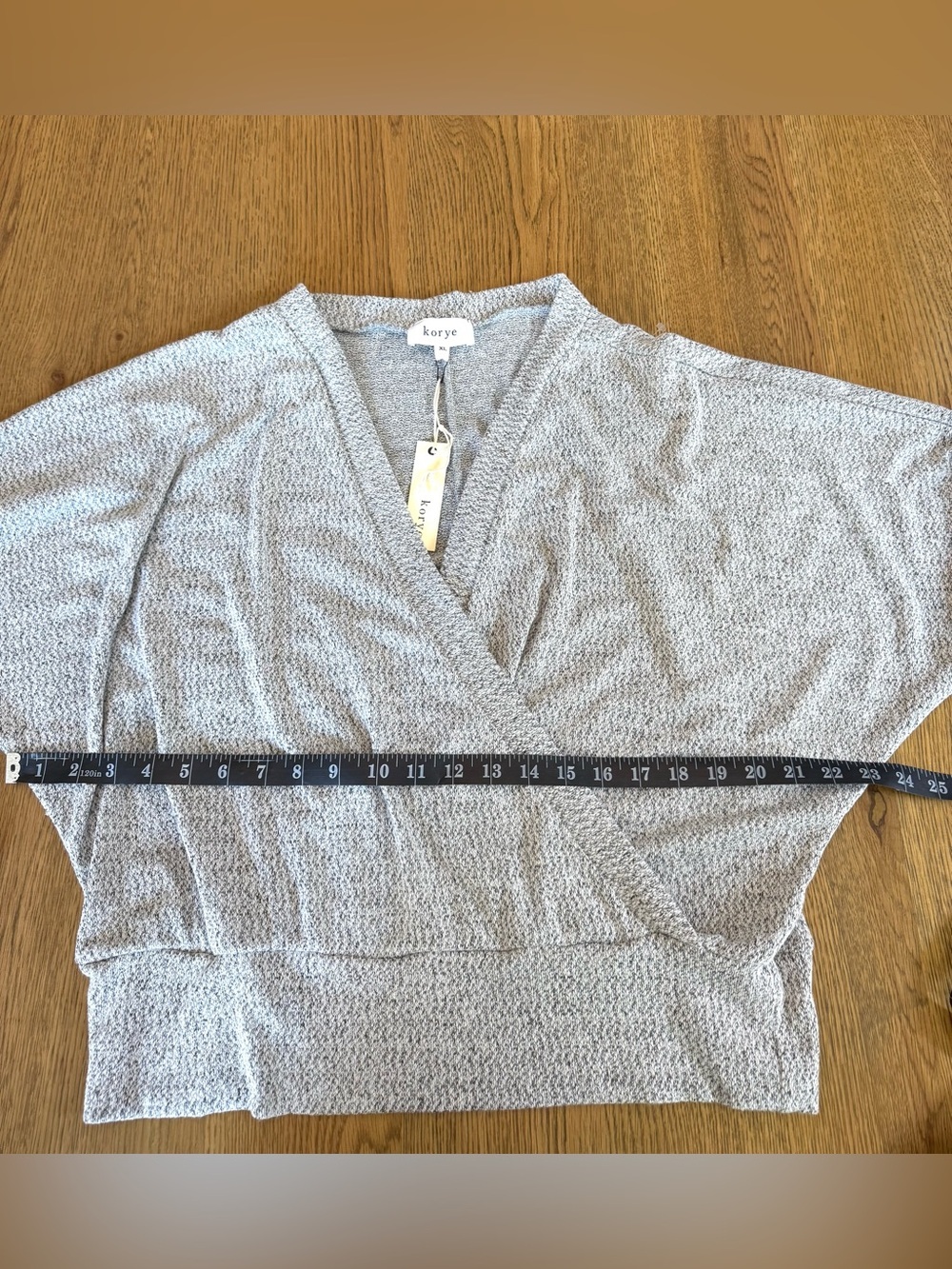 Korye Gray Wrap Sweater V-Neck Textured Knit Dolman Sleeve NWT XL - Picture 2 of 11